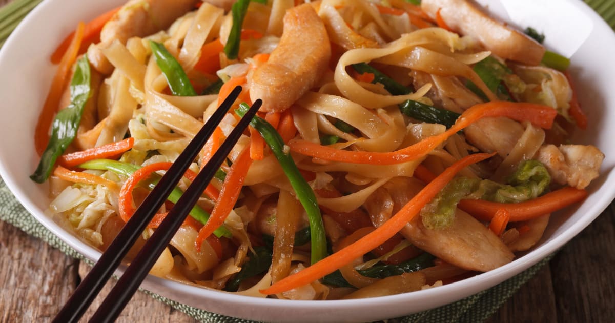 Perth Noodle Wok restaurant menu in Warwick Order from Menulog