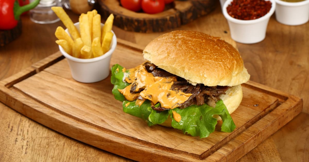 Burger Hub in Huntingdale Order from Menulog