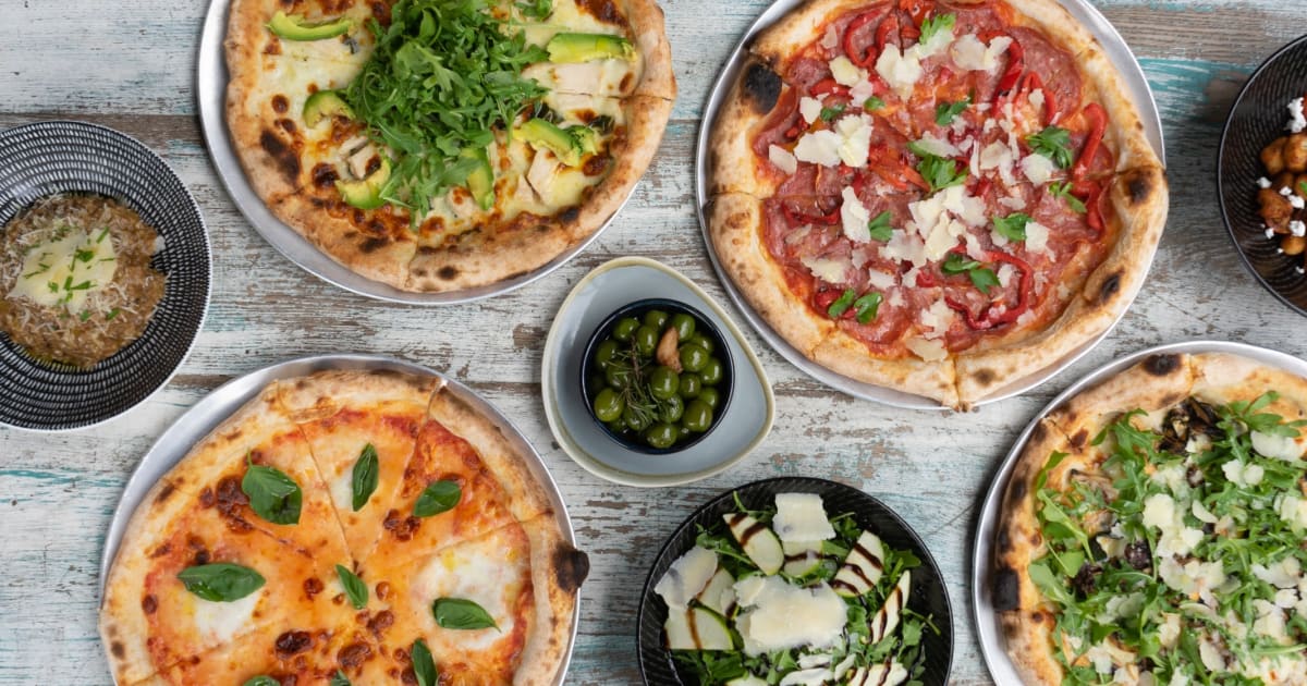 Rhonda's Bar & Restaurant restaurant menu in Terrigal Order from Menulog