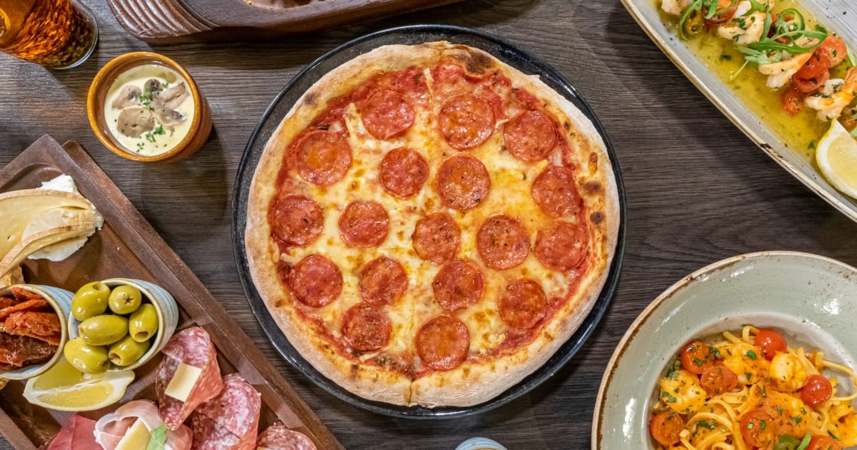 Garlic and Greens restaurant menu in Glen Huntly Order from Menulog