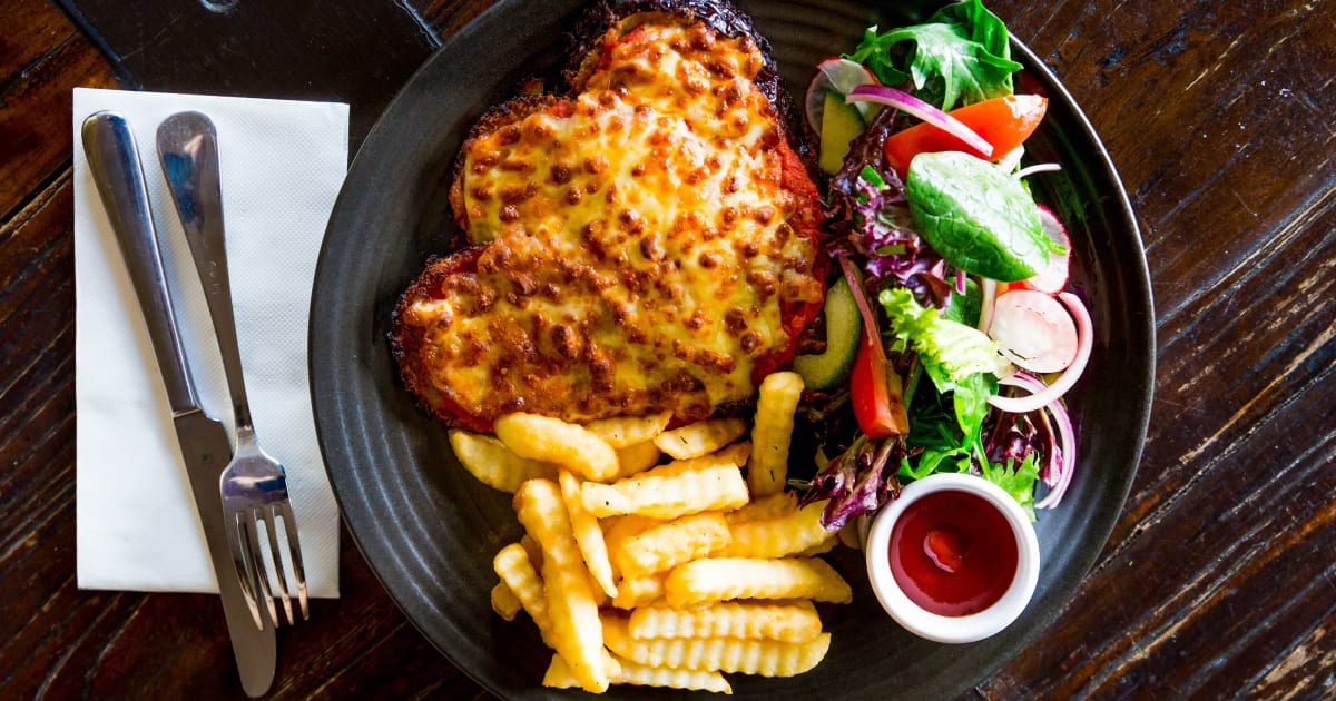 Cable Beach General Store and Cafe restaurant menu in Broome Order