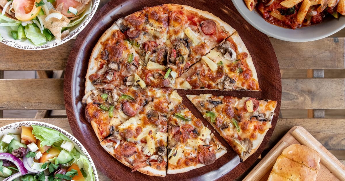 ala pizza and roosters just eat