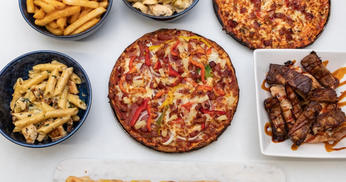 Morphett Vale Pizza & Pasta restaurant menu in Morphett Vale Order