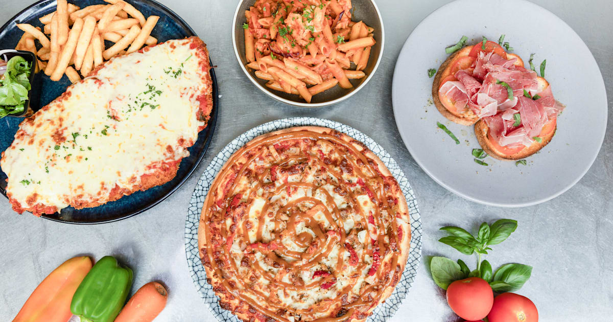 Hanson Pizza and Pasta Bar restaurant menu in Woodville North Order