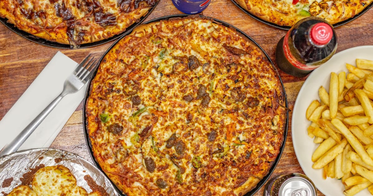 ala pizza and roosters just eat