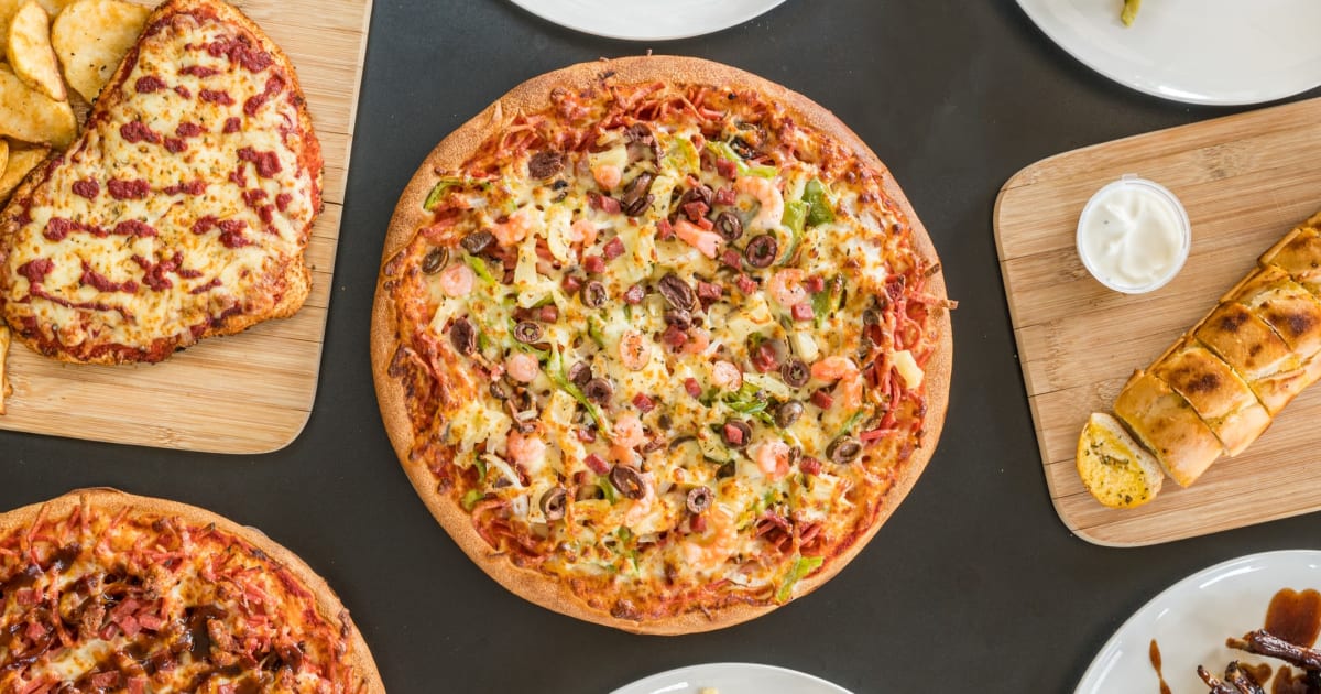 Brady road store pizza