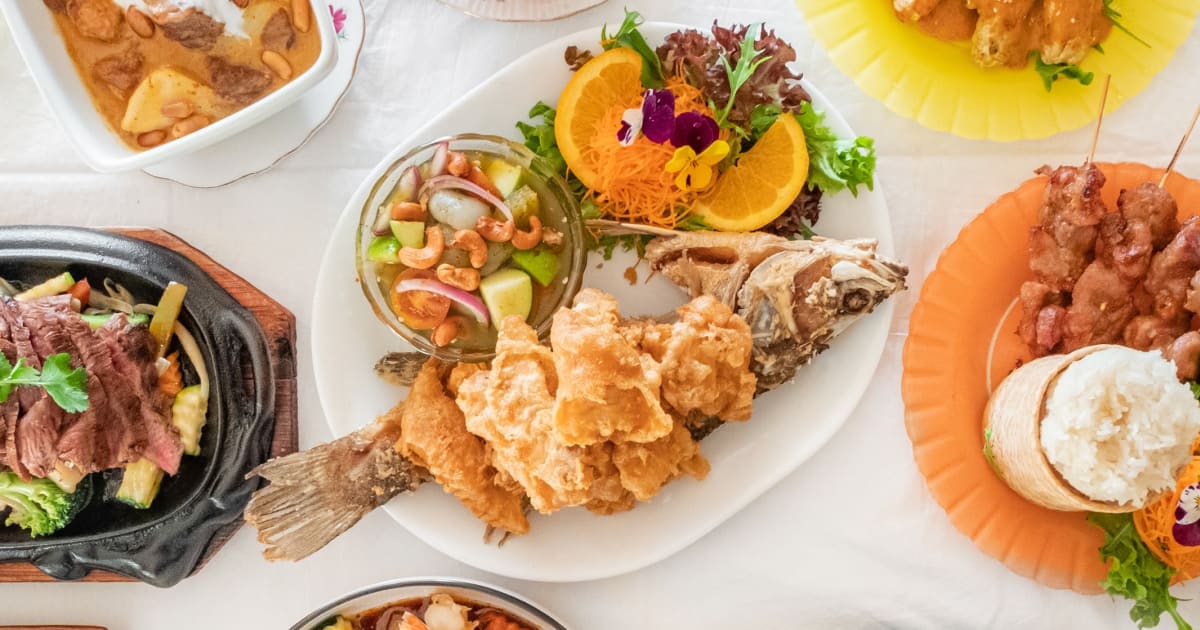 Teerak Thai restaurant menu in Oakleigh East Order from Menulog