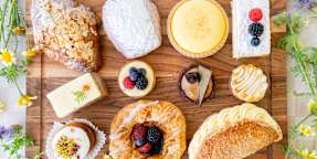 Le Artisan Bakery