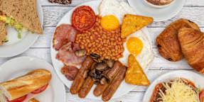 Mad Shak's Cafe