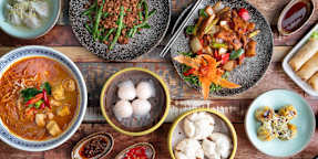 Hawkers Wok (Loklok Dumpling Bar)